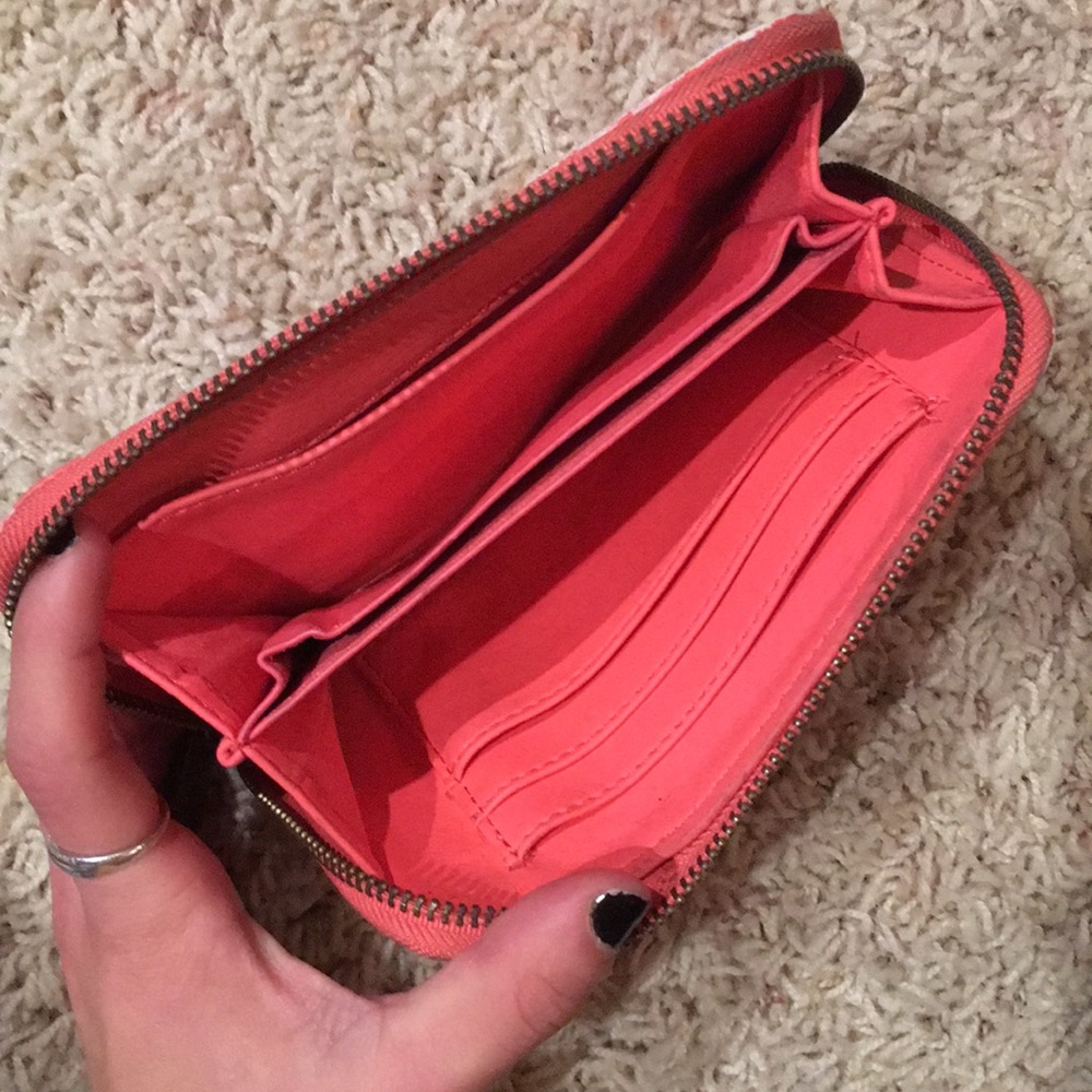 Wallet - Picture 2 of 2